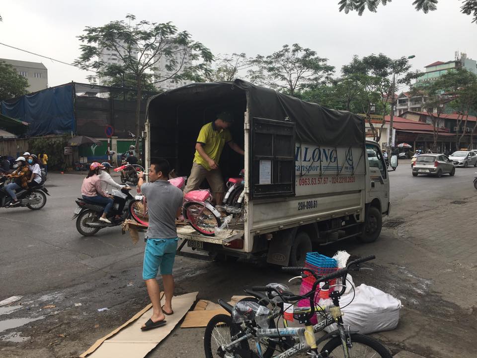 Dịch vụ uy tín taxi tải Phi Long tại đường Hồ Tùng Mậu